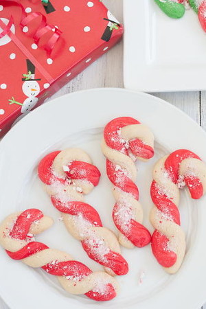 Candy Cane Twisty Cookies