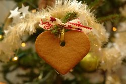 325 Favorite Christmas Recipes