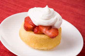10 Very Easy Dessert Recipes with Bisquick