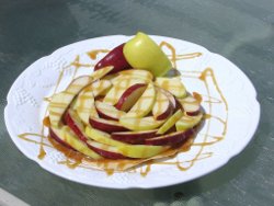 Caramel Apple Pizza