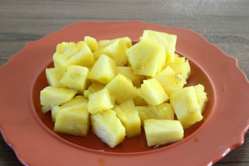 How to Cut a Pineapple