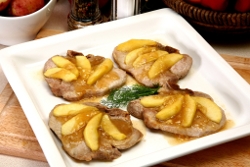 Country-Style Pork Chops with Fruit